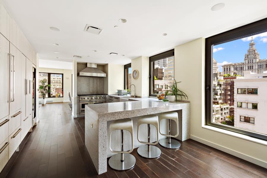 https://www.bhsusa.com/manhattan/downtown/37-warren-street-pha/condo/22570660